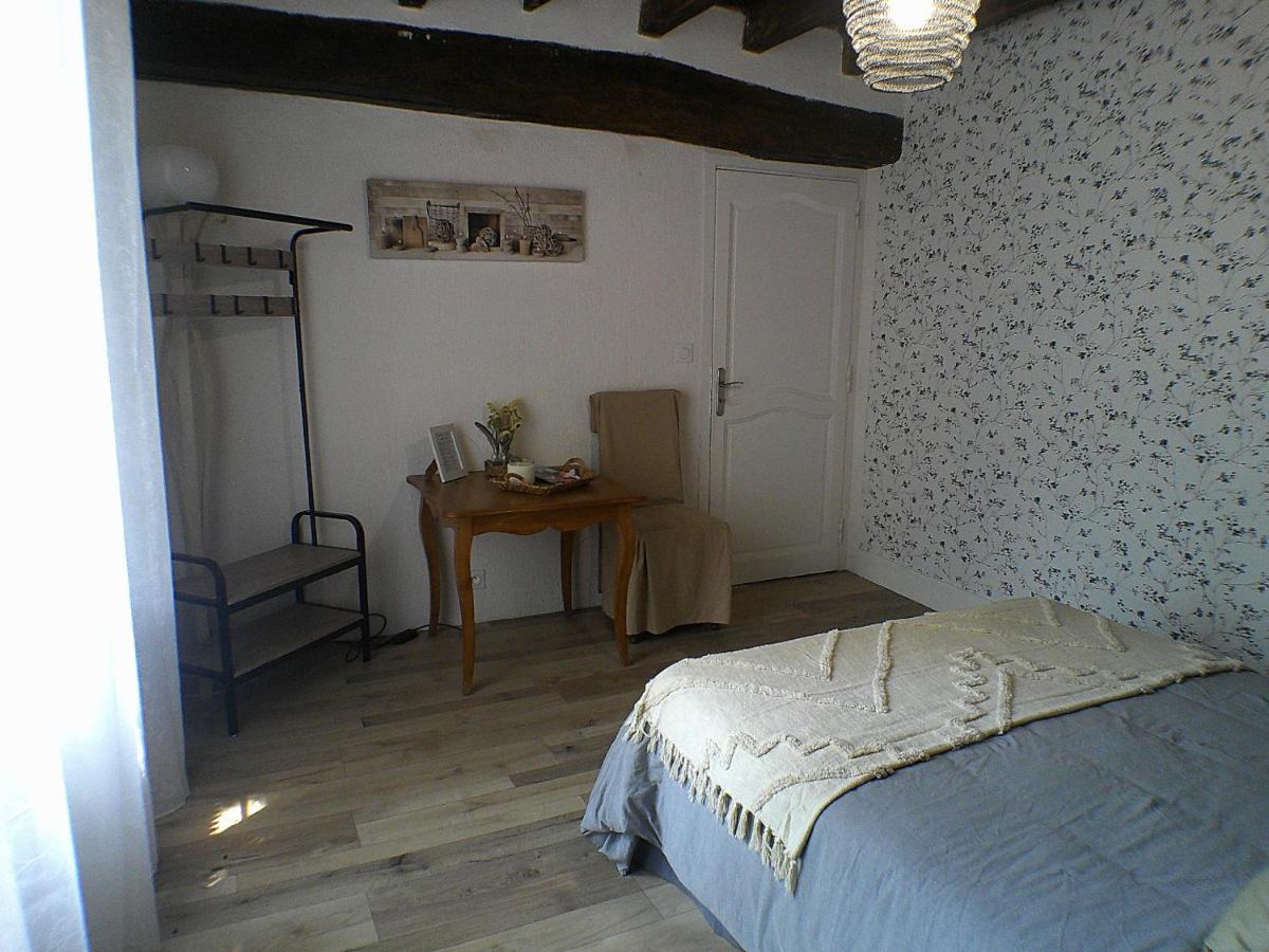 Le Clocooning Chambres D'Hotes Chez L'Habitant Billy  Εξωτερικό φωτογραφία